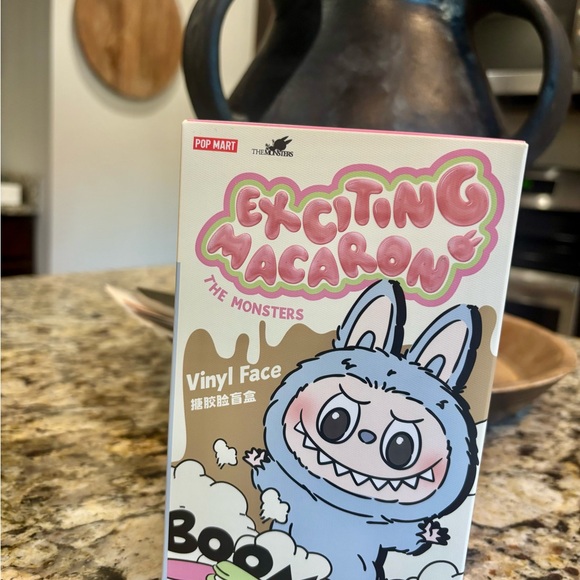 AUTHENTIC POP MART LABUBU Exciting Macaron Pendant in Chestnut Cocoa - Picture 2 of 7